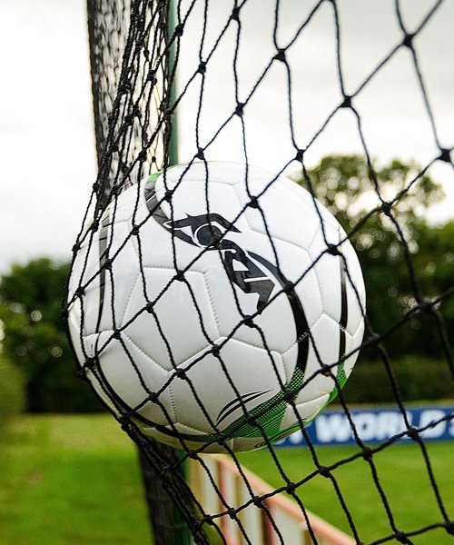 football_ball_stop_netting 2